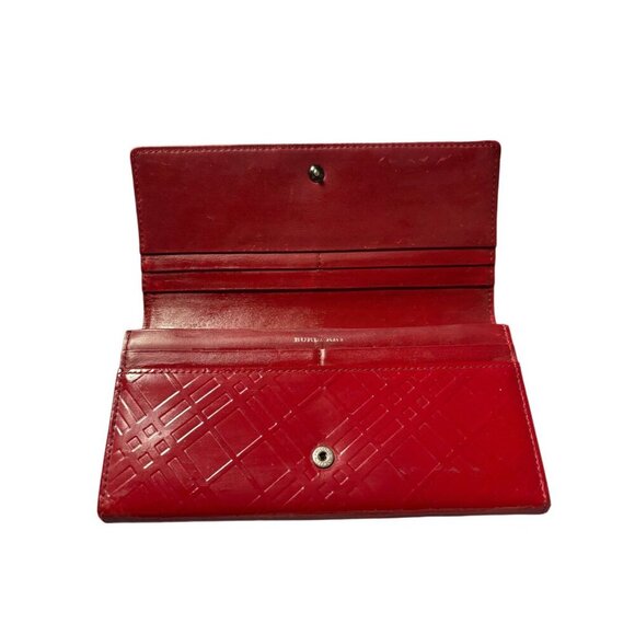 BURBERRY Nova Check Patent Leather Bi-fold Long Wallet Red - Picture 3 of 7